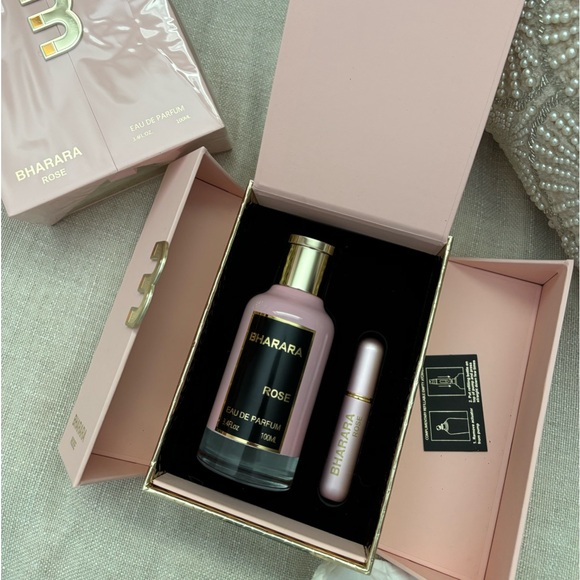 Bharara Rose - Picture 1 of 2